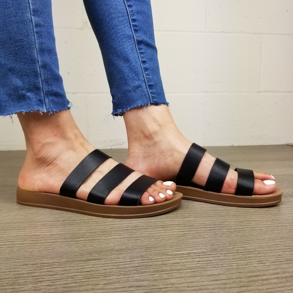 Faux Leather Sandals Flexible Soles for Comfort - Picture 7 of 8